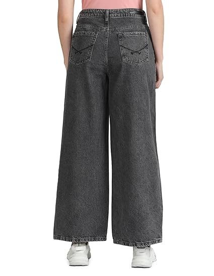 ASSN. Women's Loose High Rise Jeans