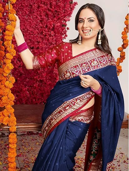 Women's Silk Blend Woven Design Saree With Blouse Piece - Image 4