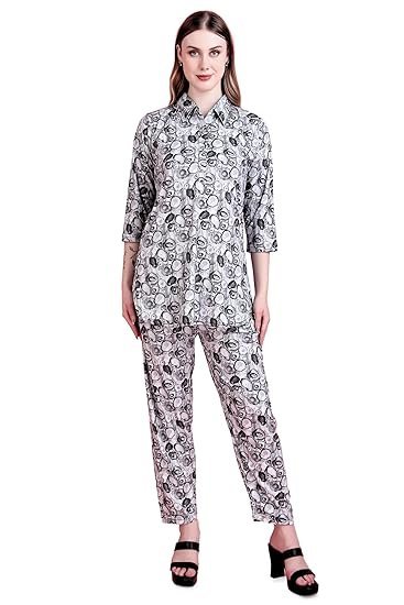 Women’s Digital Printed Co-ord Set with Mandarin Collar, 3/4 Sleeves & Button-Down Design | Full Pair Fancy Travel Kurta Set - Image 2