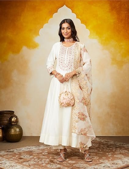 Myx Women's Solid Straight Embroidered Kurta Pant Set with Organza Dupatta