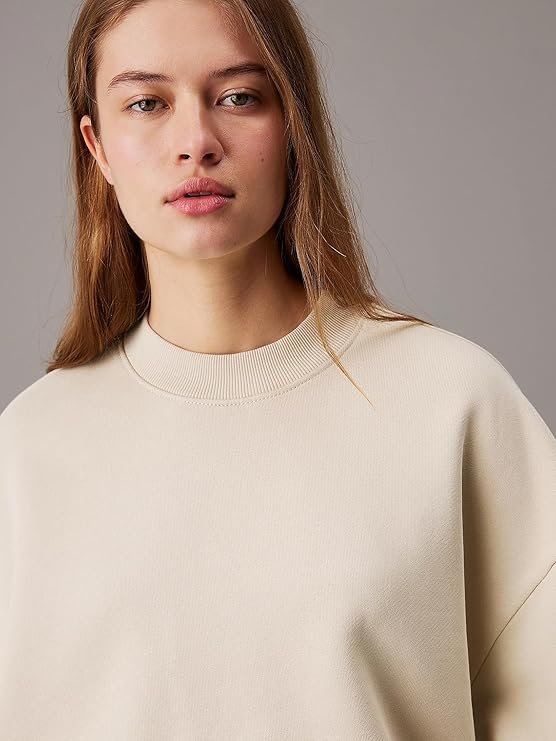 KOTTY Women's Sweatshirt for All-Season Versatile Wear - Image 4
