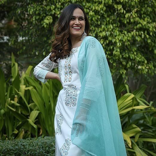 KLOSIA Women Pure Cotton Printed Straight Kurta with Pant & Dupatta Suit - Image 4