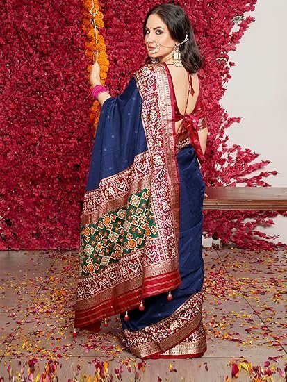 Women's Silk Blend Woven Design Saree With Blouse Piece - Image 3