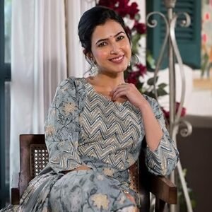 Women's fashion women's straight fit pure cotton jaipuri floral printed sequins thread work kurta set with dupatta and trouser